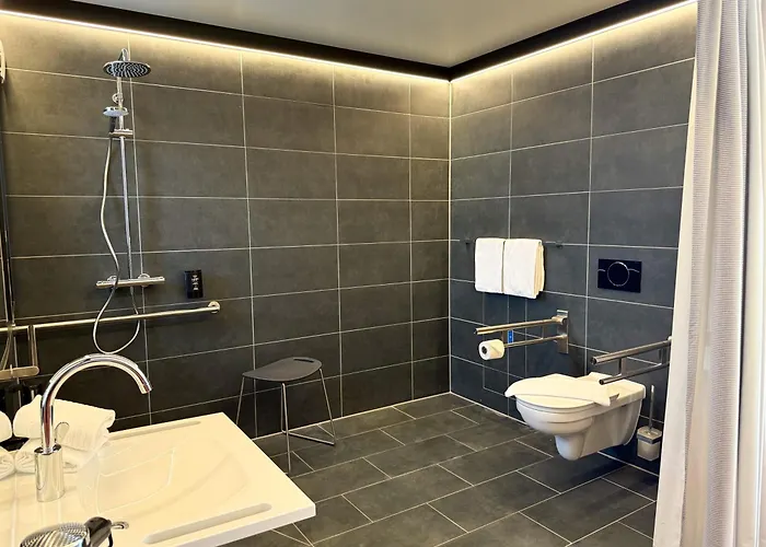 Myk By Wmm 酒店 马延